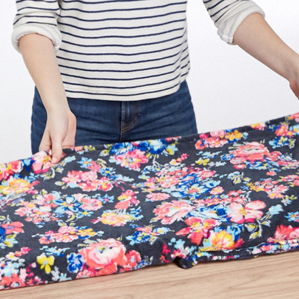 How-to: Fold the Fleece Travel Blanket